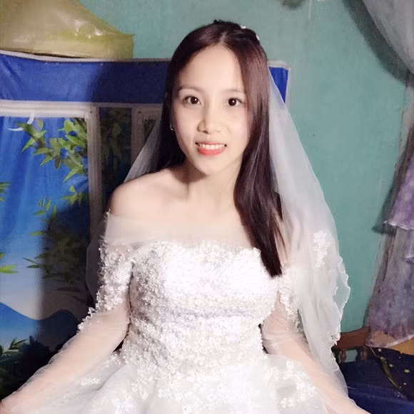 Ngọc Lan sở hữu nhan sắc xinh đẹp, hiền lành.