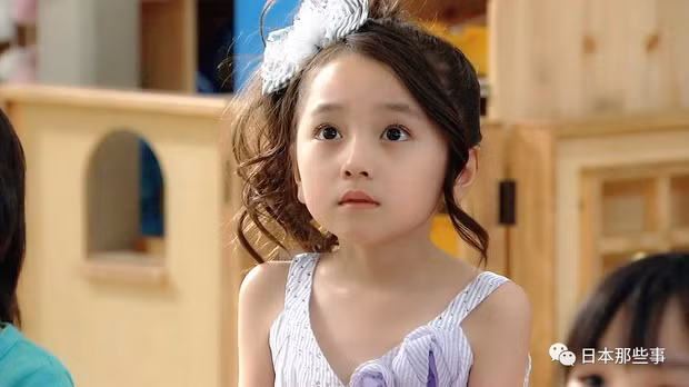 Cô bé được mệnh danh là "mỹ nhân nhí đẹp nhất Nhật Bản" tại thời điểm đó.