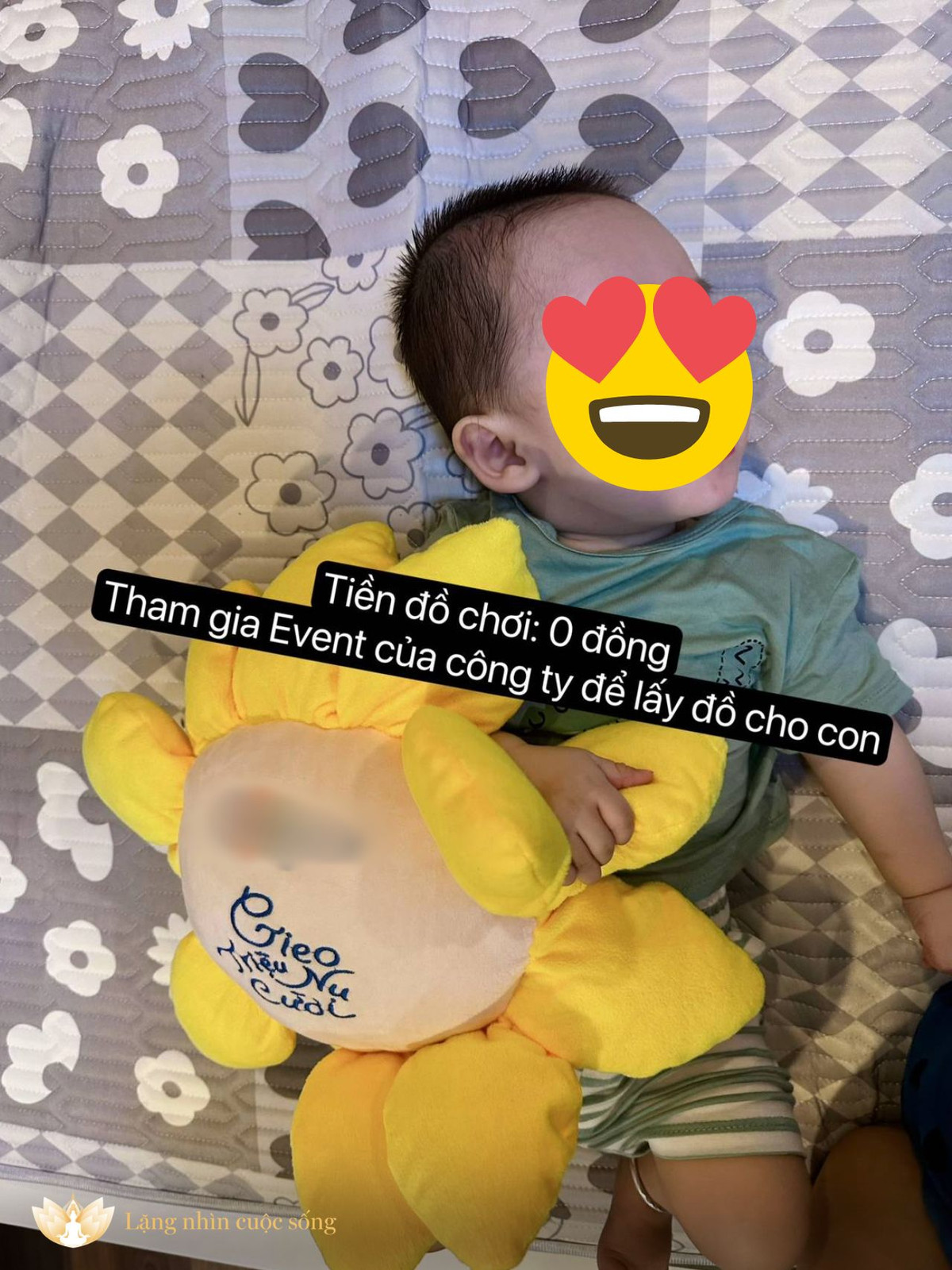 Một cách để không mất tiền nhưng con vẫn có đồ chơi là tham gia các sự kiện ở công ty để lấy quà.