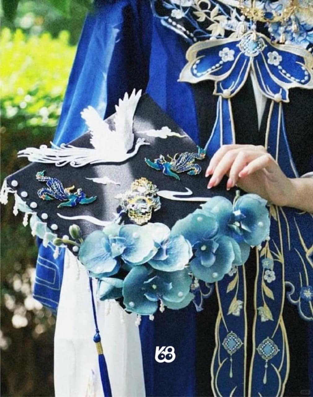 Nhiều người không khỏi xuýt xoa trước những tác phẩm này.