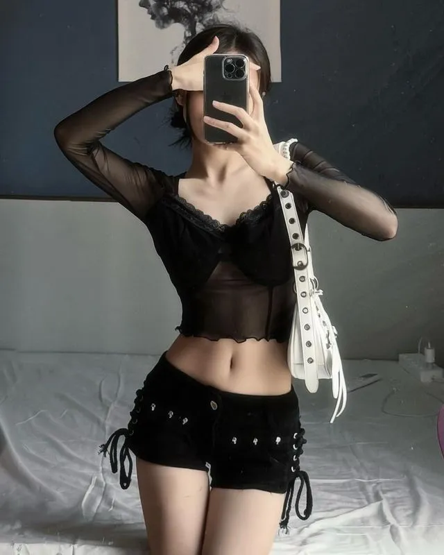 Hiện tại, tài khoản Tiktok của cô có hơn 1,8 triệu người theo dõi, các video đăng lên đều có hàng triệu, hàng trăm nghìn lượt xem.