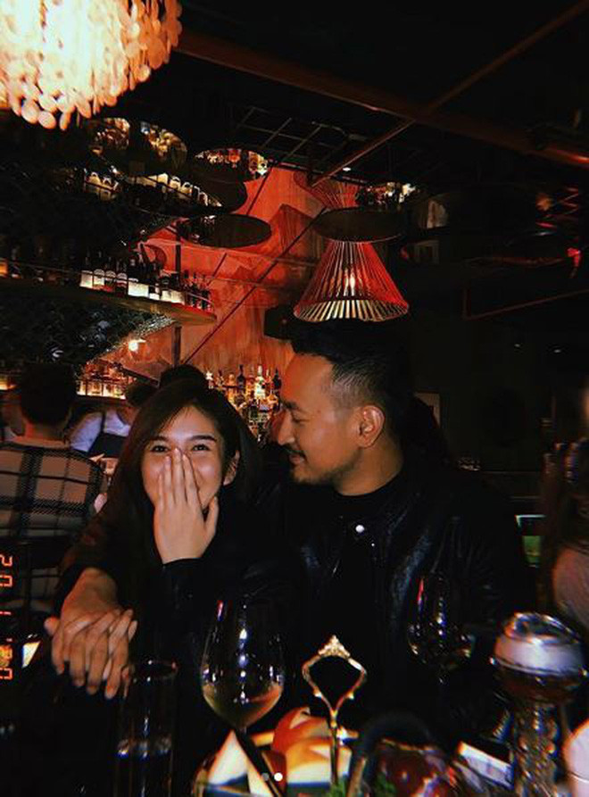 Kể từ khi công khai chuyện tình cảm với Hoàng Nam đến nay, Thu Hoài thường xuyên khoe những khoảnh khắc tình tứ, hạnh phúc.