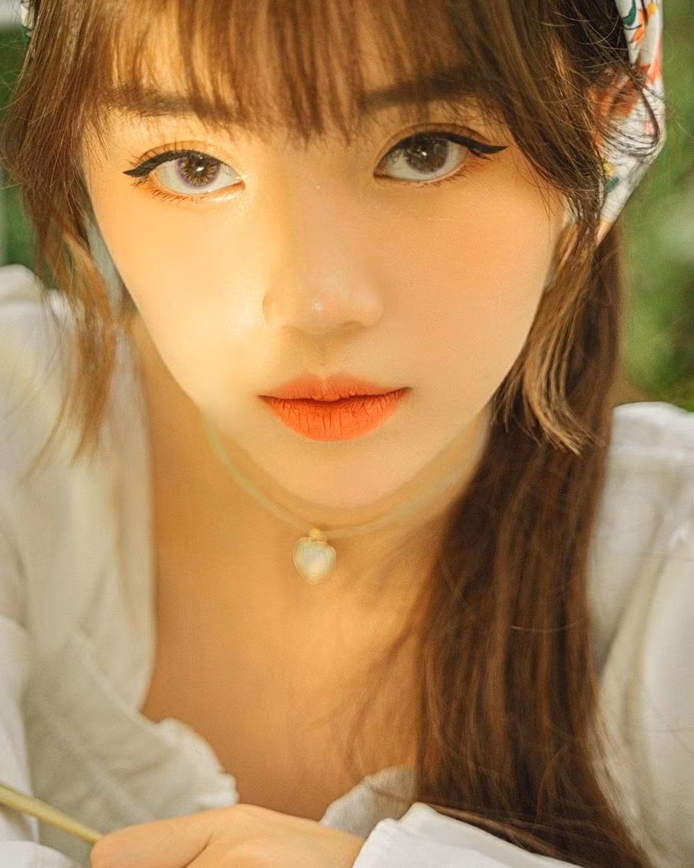 Hậu giai đoạn khó khăn vừa qua, trang cá nhân Facebook - cũng là trang mạng cuối cùng của Linh Ngọc Đàm cũng chính thức cán mốc 1 triệu người theo dõi. Như vậy, hiện tại Linh Ngọc Đàm có thể gọi là "streamer triệu fan" khi tất cả các kênh, trang cá nhân của cô nàng đồng đều sở hữu con số 1 triệu lượt theo dõi, một điều mà không phải người nổi tiếng nào cũng dễ dàng làm được.