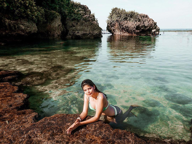 Trước khi có mặt tại SEA Games Philippines, Sharifa Akeel là người đoạt giải cao nhất của cuộc thi Mutya ng Pilipinas 2018 và sau đó là Hoa hậu Châu Á - Thái Bình Dương 2018.