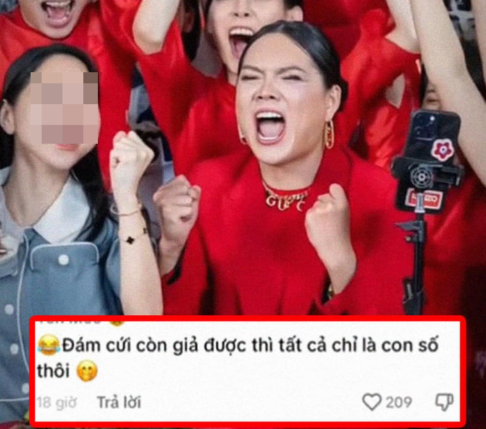 Bên cạnh việc bị tố, doanh số trong một số phiên livestream của Phạm Thoại cũng khiến nhiều người nghi ngờ. Trong phiên live đầu tháng 4, team Phạm Thoại ăn mừng doanh thu 50 tỷ, mặc trước đó mới bị cư dân mạng lên án mạnh mẽ và đồng loạt kêu gọi tẩy chay vì làm đám cưới giả để tăng tương tác, quảng bá cho phiên live.