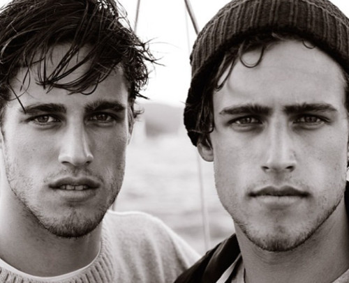 Gương mặt điển trai và thân hình 6 múi đã giúp Jordan - Zac Stenmark trở thành cặp người mẫu song sinh hot nhất hiện nay.