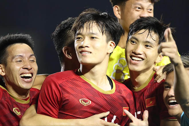 Ở phút thứ 90+, siêu phẩm ghi bàn của Hoàng Đức đã giúp đội tuyển U22 Việt Nam ấn định chiến thắng 2-1.