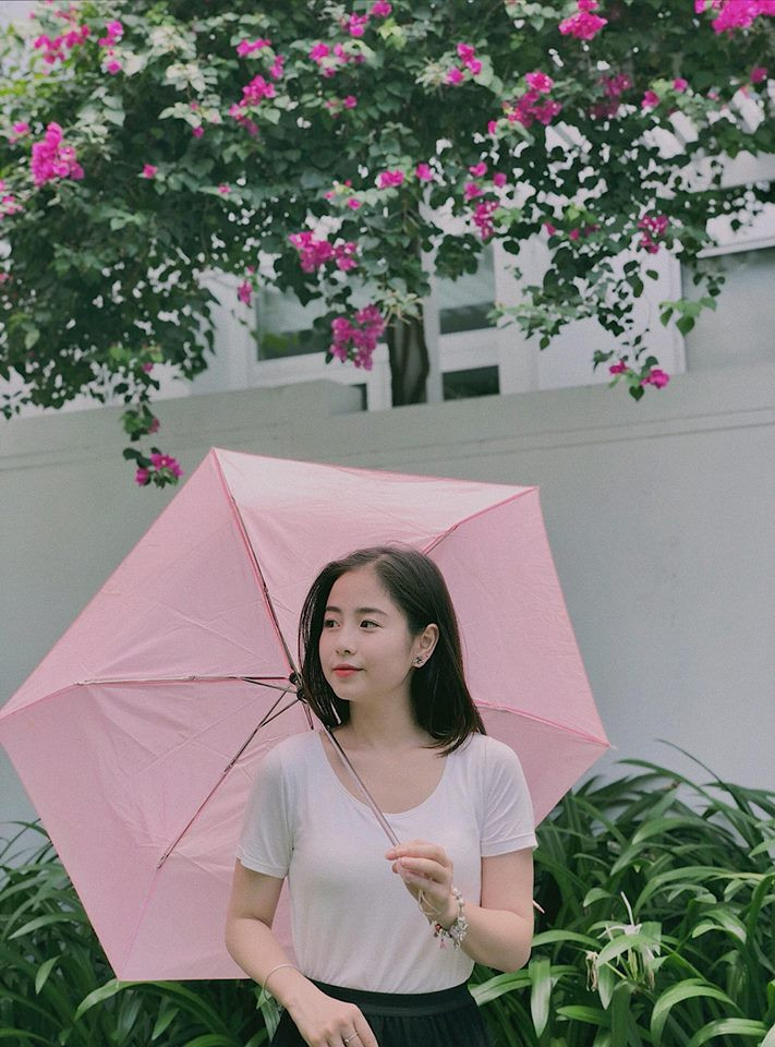 Tháng 10/2015, đôi "trai tài gái sắc" Nam Thương và Ba Duy chính thức về chung một nhà. Không lâu sau đó, họ sinh con trai đầu lòng là bé Đậu.