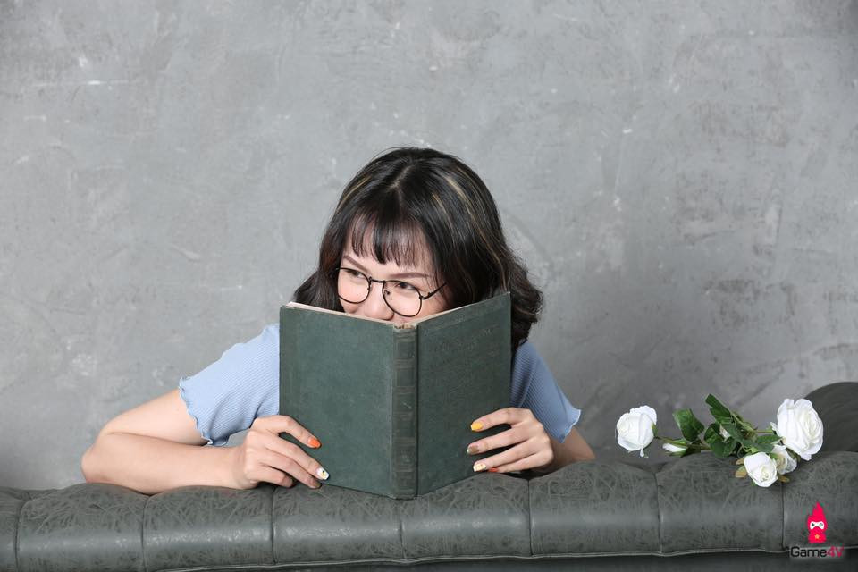 Cô bạn này là 1 cao thủ của Liên Quân Mobile và đã tham gia nhiều giải đấu cùng team của mình.