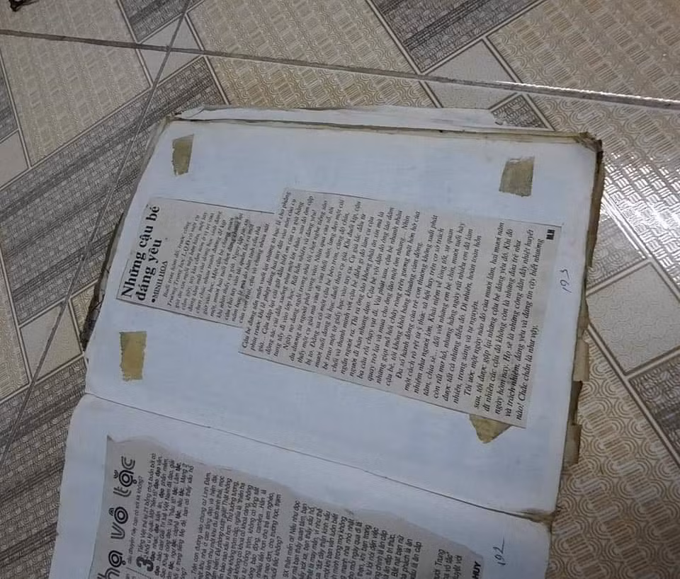 Vì đây là cả một gia tài tâm huyết nên cô nàng cho biết cho cho những người thật sự thân thiết và có cùng sở thích với mình mượn đọc. Đến bây giờ, gia tài này vẫn đang được cất giữ cẩn thận, thi thoảng được chủ nhân mang ra đọc, bồi hồi nhớ lại ký ức ngày xưa.