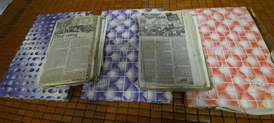 Năm 2004, cô nàng trong bài viết bắt đầu sưu tập những bài báo hay, đến năm 2009 thì phải tạm dừng do vừa đi học vừa đi làm nên không có thời gian. Trong 5 năm, cô nàng chăm chỉ đọc báo đã có bộ sưu tập với 5 cuốn với gần 1200 mẫu chuyện lớn nhỏ.