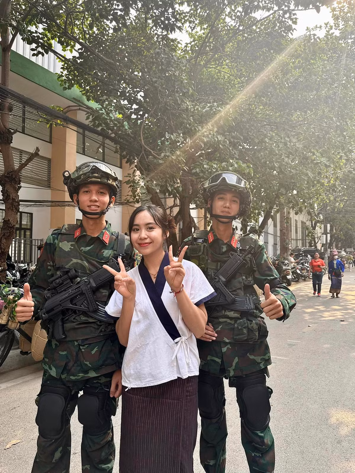 Maysa cho biết: "Lúc còn nhỏ, tôi được nghe bố mẹ kể rất nhiều về Việt Nam. Họ hàng của tôi cũng có người từng sang đây học tập nên khi có thông báo trúng học bổng, tôi đã đồng ý ngay lập tức."