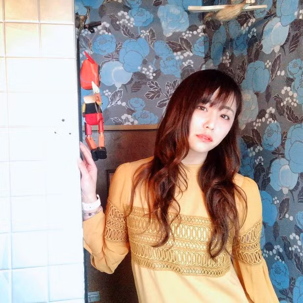 Do đó, khi chương trình về Manami lên sóng, không ít người bày tỏ sự kinh hãi. Rất nhiều bình luận cho rằng Manami đã "sống ảo" thái quá.