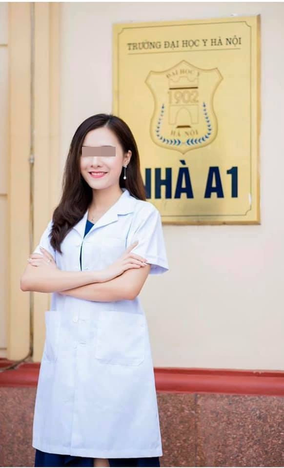 Cô từng khoe kiếm được 40 triệu đồng/ tháng nhờ công việc người mẫu ảnh.