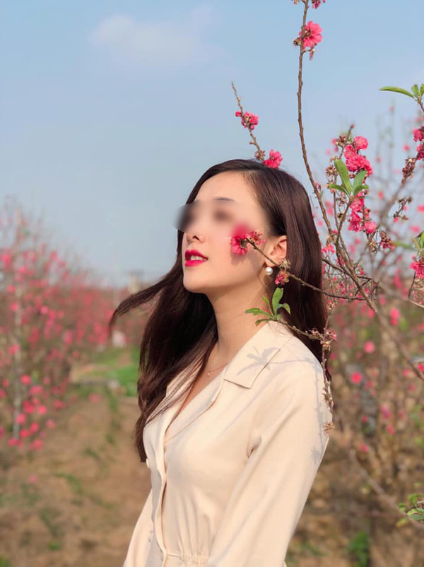 Danh tính của hot girl Đại học Y ngay lập tức được tìm ra sau đó. Thế nhưng cô nàng đã nhanh tay xóa trang cá nhân, sử dụng một tài khoản Facebook mới với cái tên lạ hoắc.