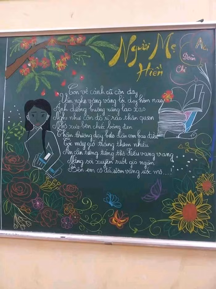 Cứ đến ngày 20/11, phong trào thi đua báo tường lại xuất hiện ở khắp các trường học. Đây cũng là ký ức đẹp trong quãng thời gian là học sinh của bất kỳ ai.