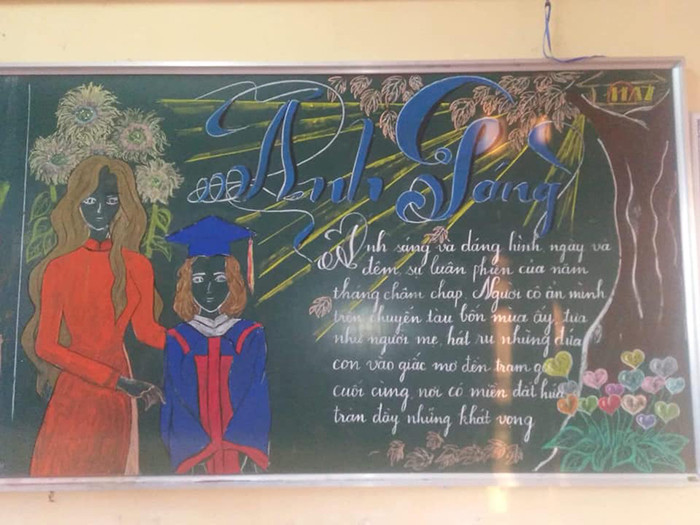 Cũng theo Nhung, những tác phẩm này sẽ được trình bày ở 1 nửa phần bảng của các lớp và sẽ được giữ đến ngày 20/11 để thầy cô chấm điểm thi đua.