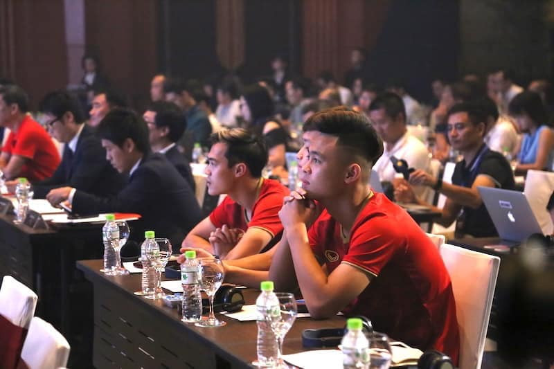 Mặc dù là gương mặt khá mới so với các cầu thủ khác trong đội hình U22 Việt Nam nhưng Đức Chiến đã có rất nhiều người hâm mộ. Trang cá nhân của chàng cầu thủ sở hữu hơn 11 nghìn lượt theo dõi.