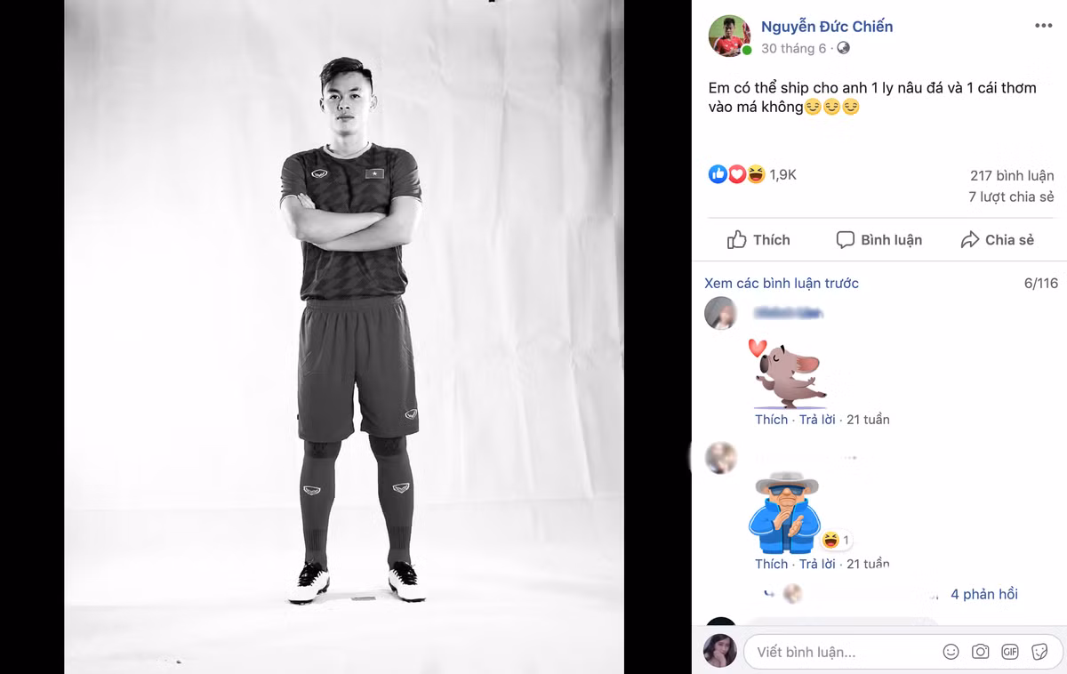 Trên Facebook cá nhân, Đức Chiến thường xuyên đăng ảnh cùng những dòng trạng thái "thả thính" khiến fan nữ "chết ngạt".