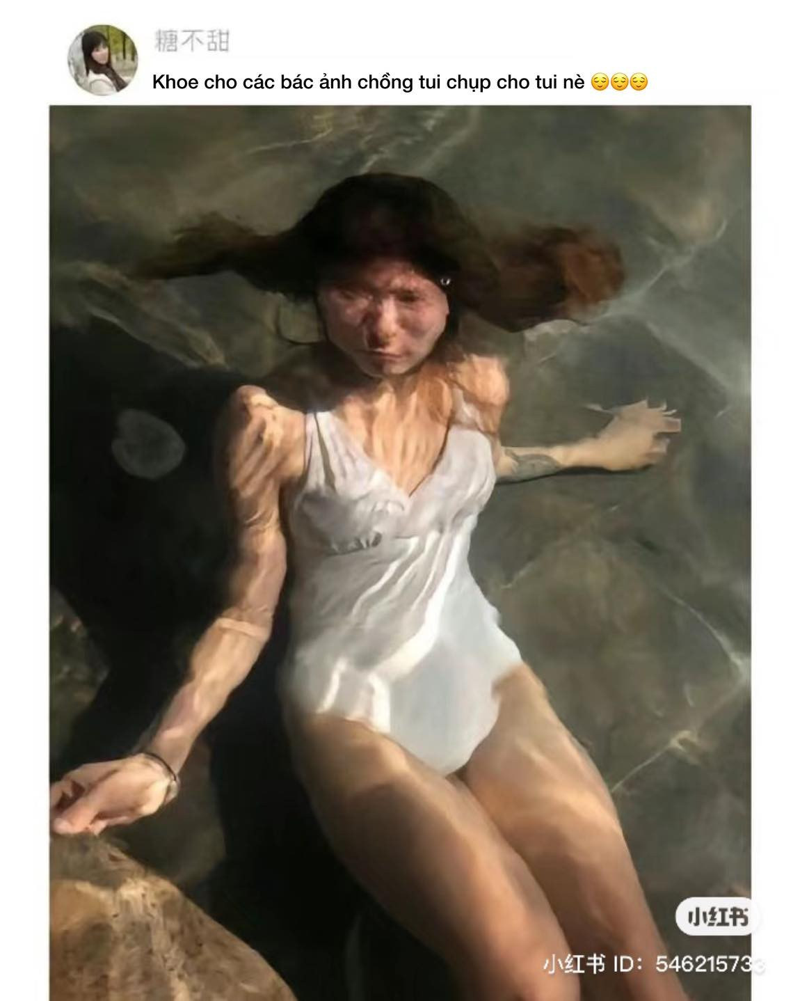 Đi biển, đi hồ bơi, người ta thường có những tấm hình sexy, thế nhưng thành quả cô gái này nhận được khi nhờ anh người yêu chụp thì...hơi lạ.