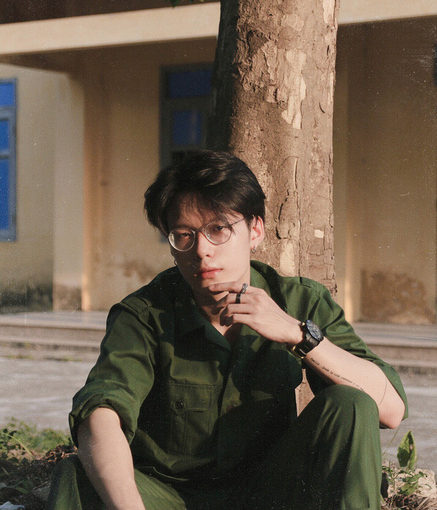 Hot boy quan su truong NEU moi nhap hoi trai dep la ai?