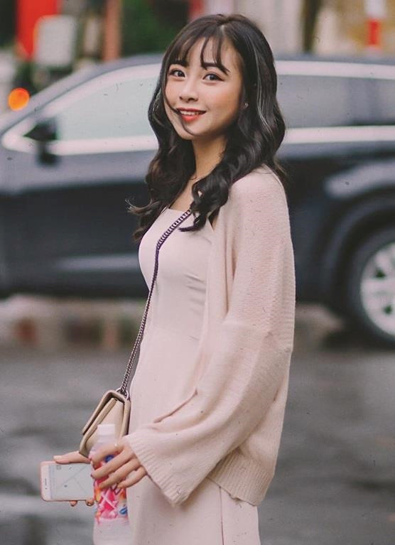 Đáp trả tin đồn, Nhật Linh bức xúc cho biết cô làm nghề giáo nên không bao giờ phá thai và hành động trái với lương tâm. Nếu ai có bằng chứng thì nói chuyện còn không thì để cô và Phan Văn Đức yêu nhau trong bình yên.