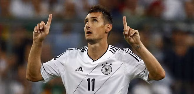 Miroslav Klose đang là người nắm giữ cầu thủ ghi bàn nhiều nhất tại World Cup cũng như ĐT Đức.