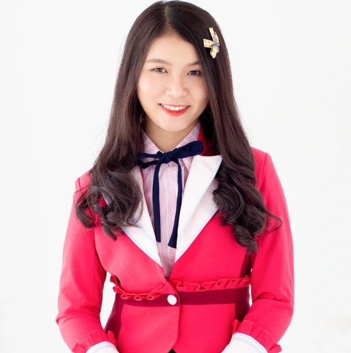 Nhan sắc Xuân Ca hồi vẫn ở trong nhóm nhạc.