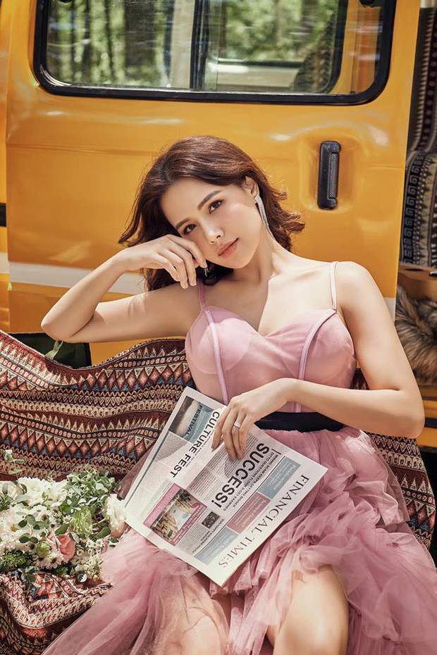 Trước khi cưới, Phanh Lee cho biết cô từng có 3 mối tình nhưng chưa yêu ai là đại gia.