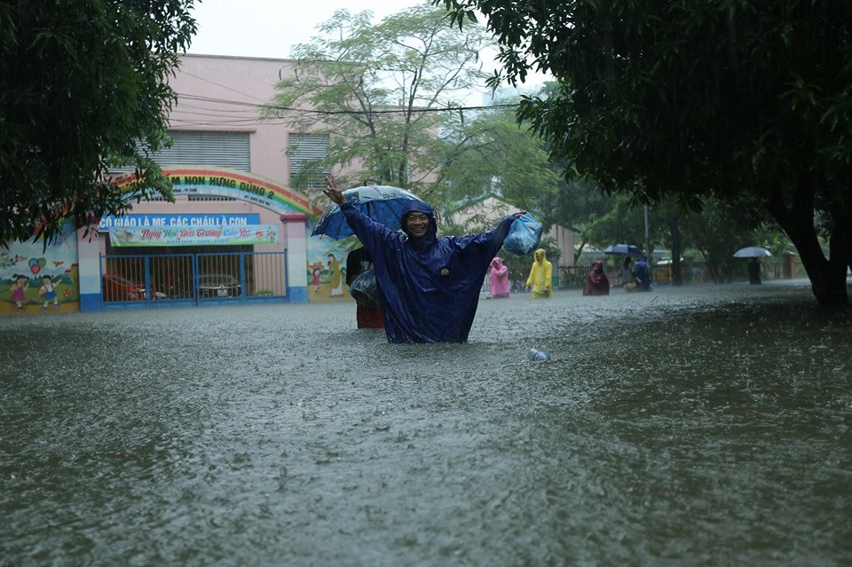 Được biết, cặp đôi cô dâu, chú rể đã yêu nhau được 8 năm.