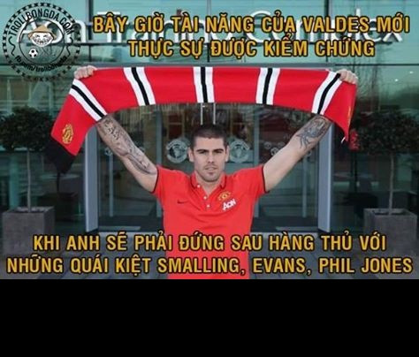  Valdes là bản hợp đồng mới nhất của MU trong kì chuyển nhượng mùa đông. Anh đến từ Barca theo dạng chuyển nhượng tự do.