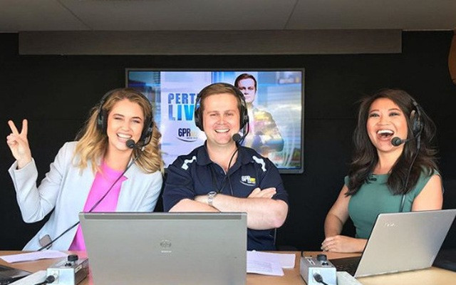 Không chỉ gây chú ý bởi công việc truyền hình, cô nàng còn xuất bản một quyển hồi ký với tựa đề Small Bamboo, kể về chuyến vượt biên của gia đình cô giữa tình thế nguy hiểm của chiến tranh Việt Nam năm 1978, cũng như cuộc sống mưu sinh nơi xứ người vào năm 2014.