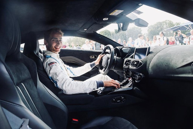 Vận động viên người Áo hiện thi đấu ở giải Deutsche Tourenwagen Masters. Anh nhận nhiều lời khen ngợi vì sự nỗ lực của mình.