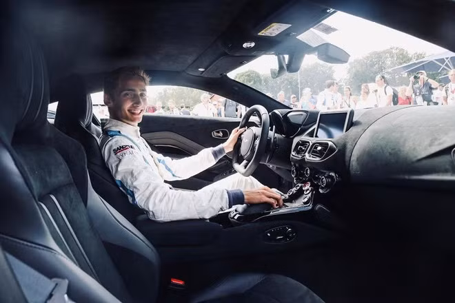 Vận động viên người Áo hiện thi đấu ở giải Deutsche Tourenwagen Masters. Anh nhận nhiều lời khen ngợi vì sự nỗ lực của mình.