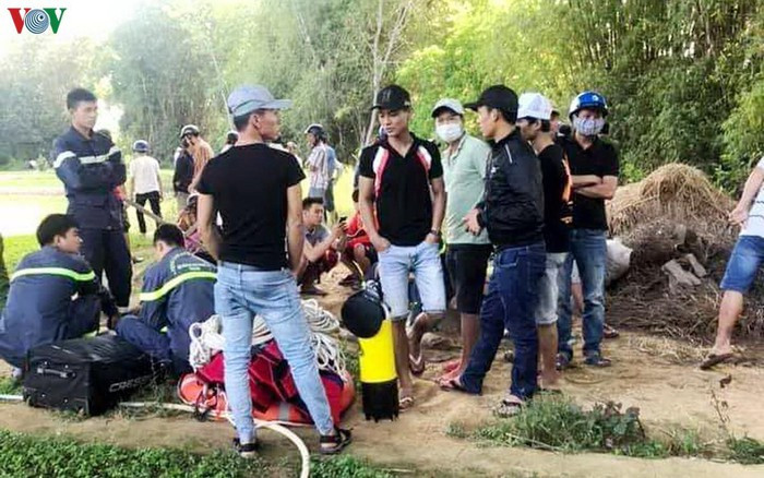 Quang Nam: Vot duoc thi the nguoi cuop tiem vang roi nhay song tron thoat