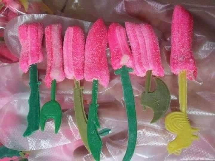 Viên kẹo bọc đường đứa trẻ con nào cũng mê.