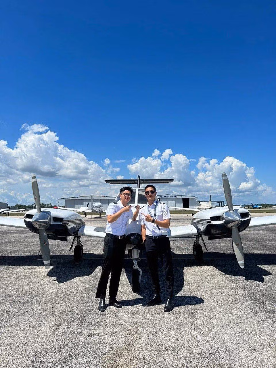 Hiện tại Instagram cá nhân của anh chàng đang có 13 nghìn người theo dõi.