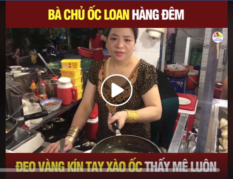 Mới đây trên MXH, đoạn clip chủ quán ốc Loan Sài Gòn "chơi lớn" đeo vàng đầy người đứng bán ốc thu hút sự chú ý nhiều người.