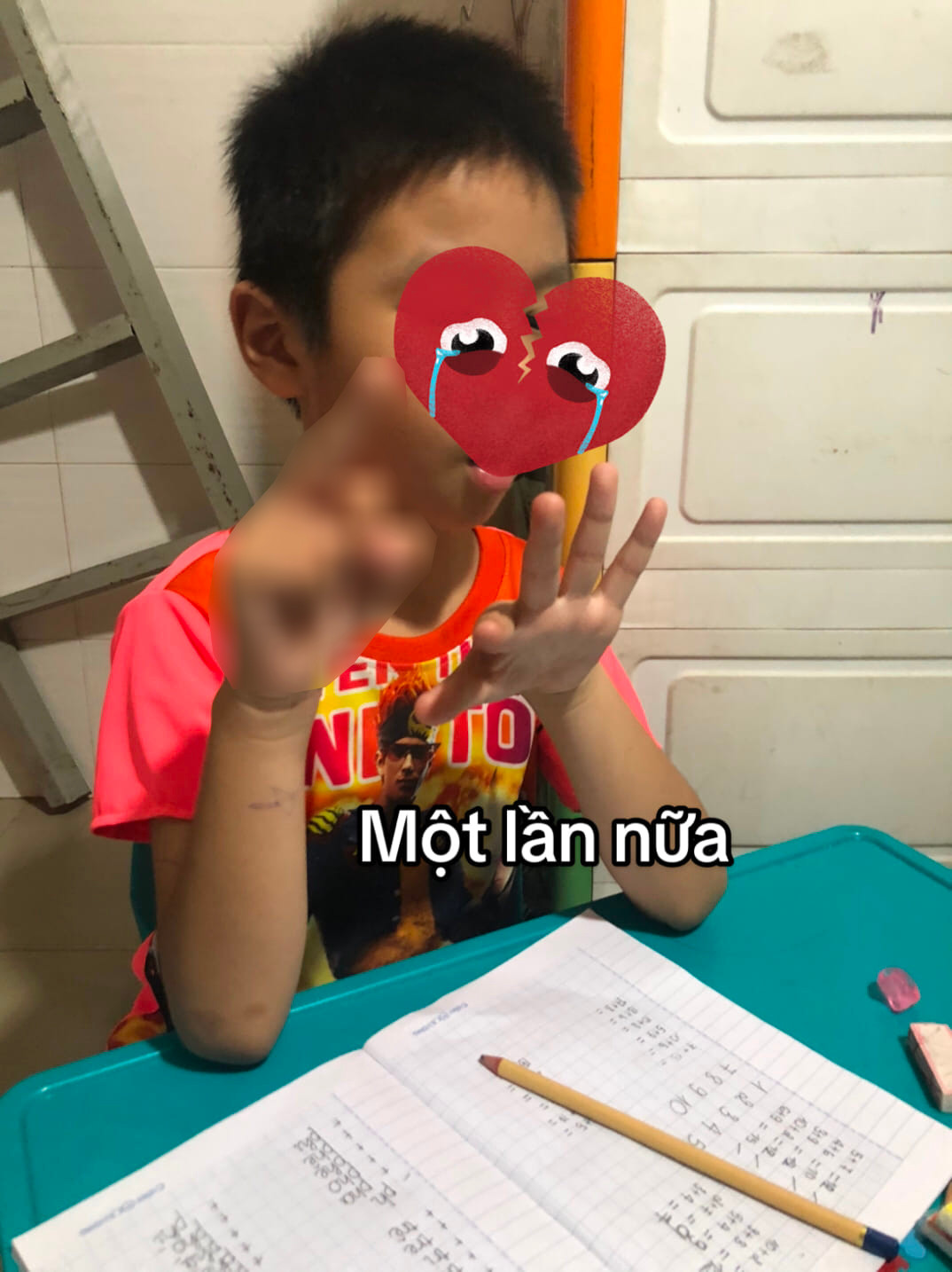 Cô giáo phải tâm niệm: "các em hồn nhiên không nghĩ gì đâu".