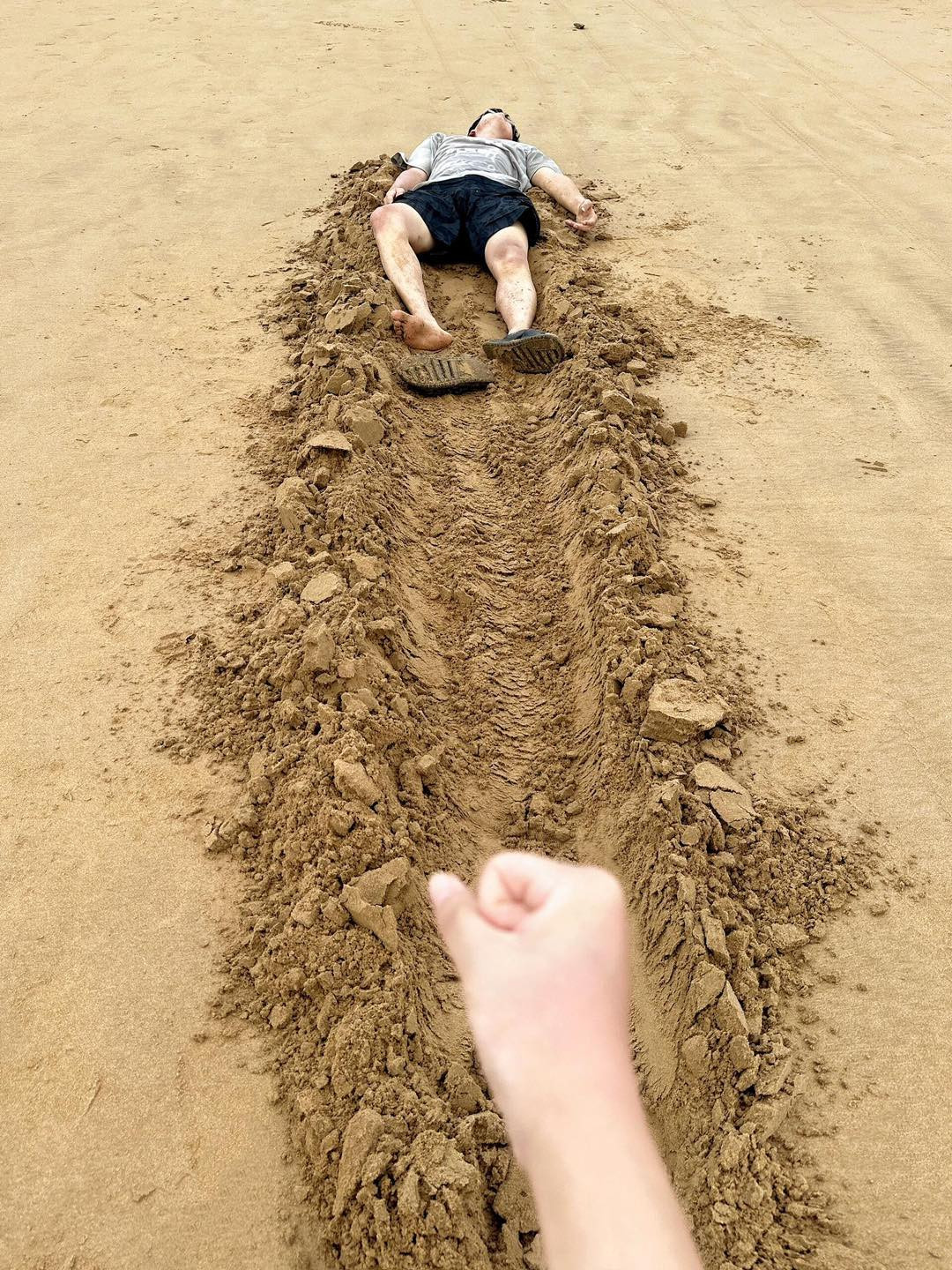 Cú đấm sấm sét đầy uy lực...