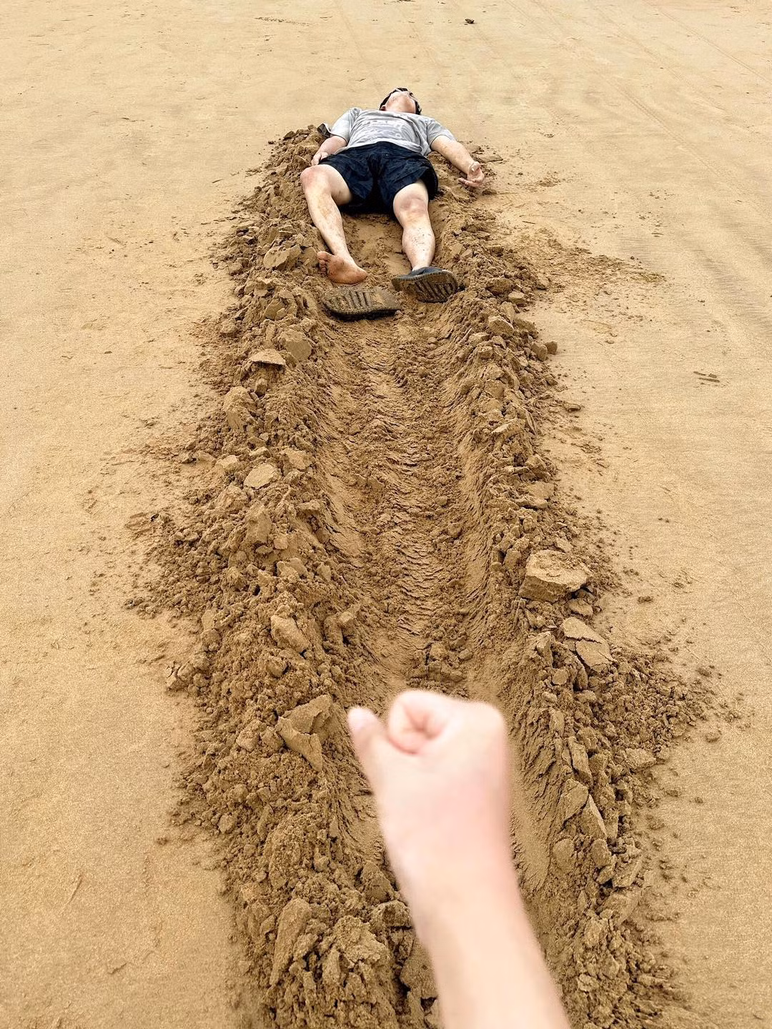 Cú đấm sấm sét đầy uy lực...