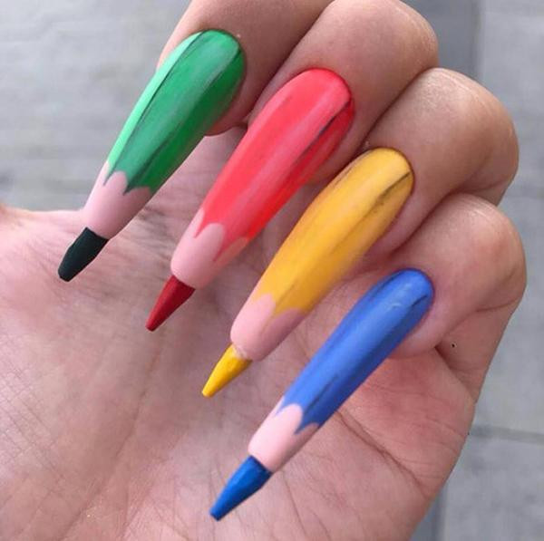 Mẫu nail dành cho dân họa sỹ