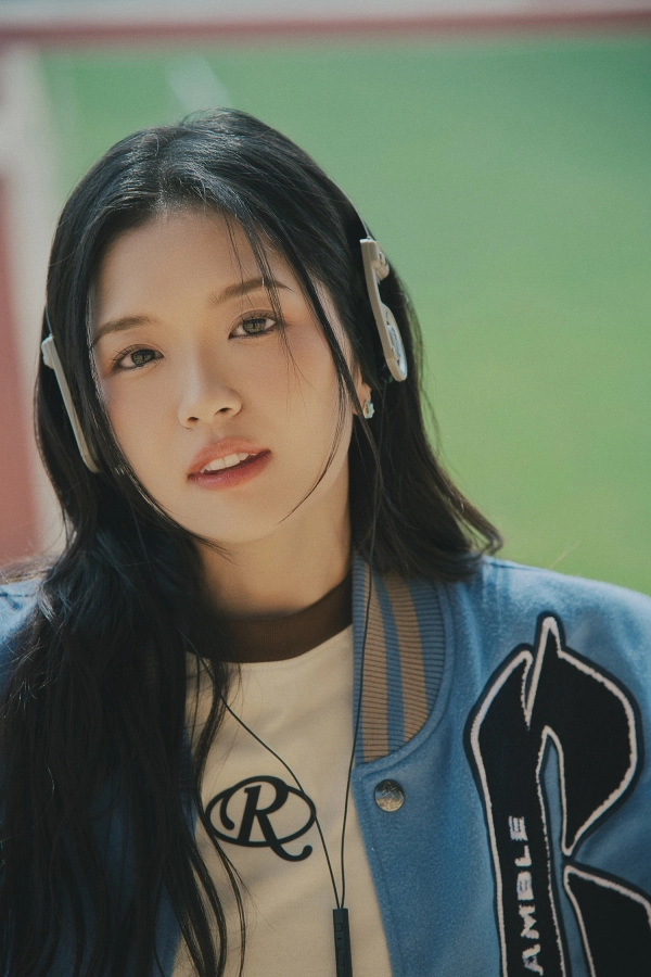 Suni Hạ Linh là chủ nhân của rất nhiều bản hit như "không sao mà em đây rồi", "em đã biết", "ngỏ lời", "cảm nắng".