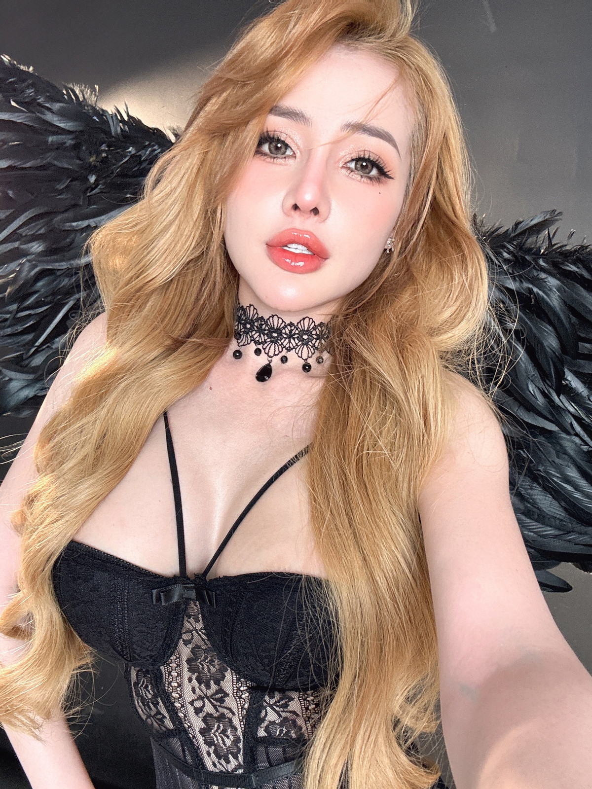 Ngân 98 có tên đầy đủ là Võ Thị Ngọc Ngân. Cô sinh năm 1998 tại Bình Định.