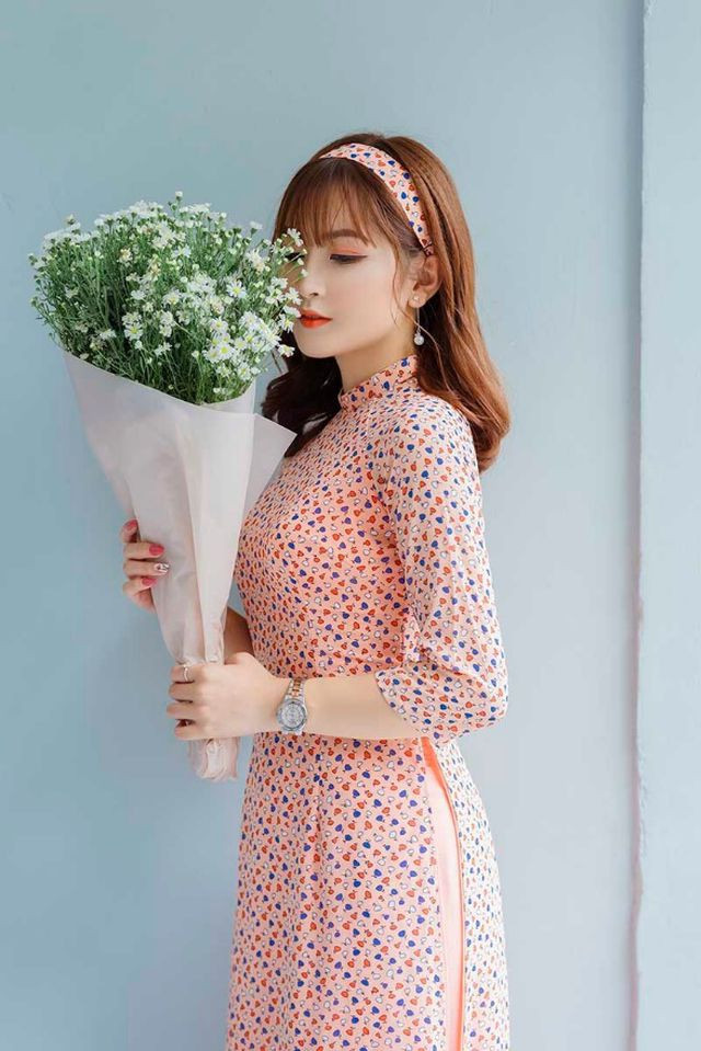 Thu Thuỷ cho biết để tương lai có một công việc đúng ngành, cô nàng đã không ngừng trau dồi kiến thức và kỹ năng. Cô nàng cũng đã bắt đầu đi làm thêm từ khi còn học năm thứ 2 đại học.