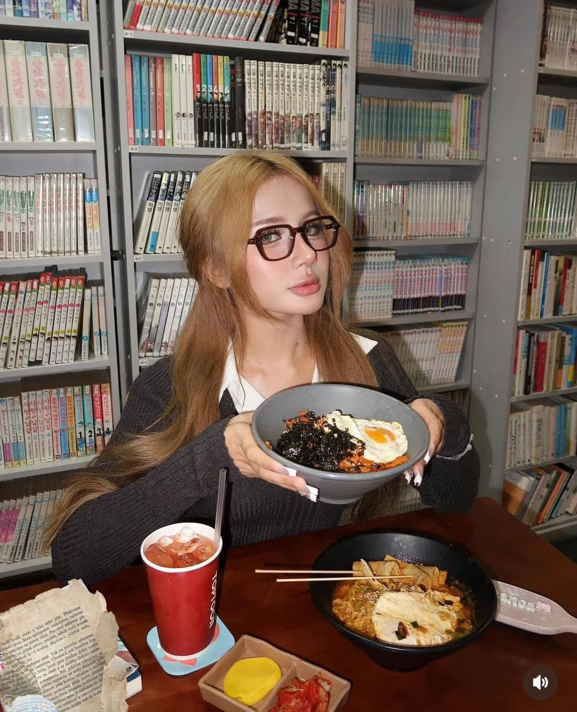 Hậu lùm xùm phiên livetream cùng Misthy gần đây, Xuân Ca xuất hiện với hình ảnh mới khiến nhiều người cực quan tâm.