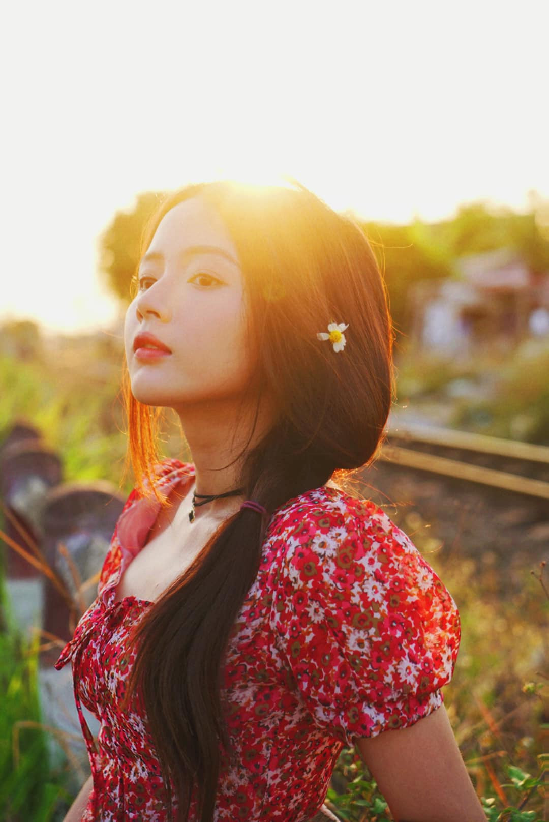 Dù còn rất trẻ nhưng "hot girl ảnh thẻ" đã tự mua được nhà tại TP HCM rồi tự tay trang hoàng không gian riêng. Lan Hương chia sẻ đó là thành quả xứng đáng sau nhiều năm tích cóp.