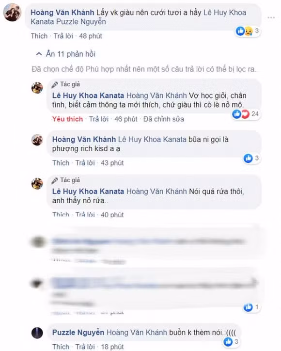Lấy được người vợ tài giỏi, thông minh lại giàu có nên Công Phượng khiến ai nấy cũng phải ghen tị. Những người bạn của anh đã bình luận trêu chọc đồng đội cũ: "Lấy vợ giàu nên cười tươi nhỉ", hay "Giờ phải gọi là Phượng rich kid anh ạ" khiến Công Phượng phải lập tức lên tiếng phản bác: "Buồn không thèm nói". 