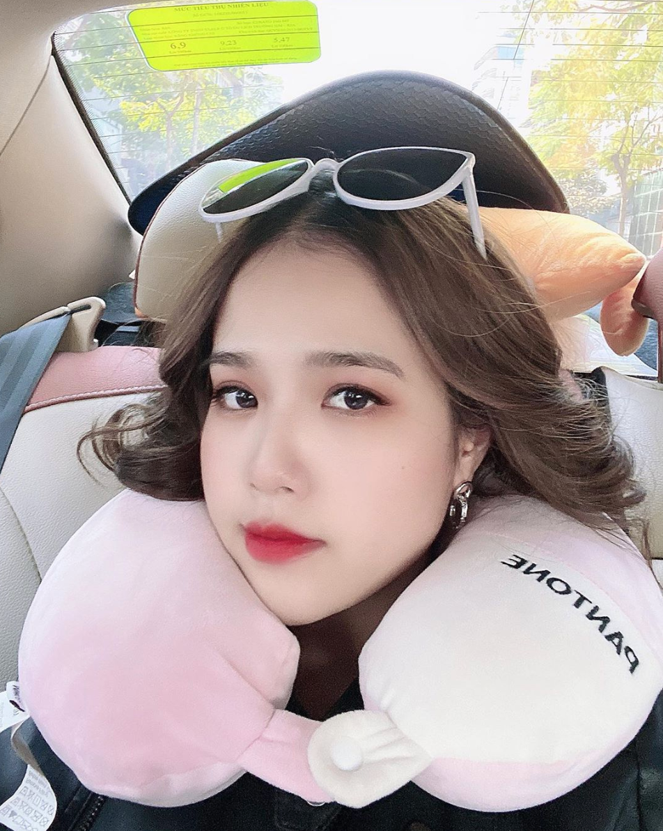 Nhan sac “khong xoang” cua co gai duoc Quang Hai nhan “Anh thuong vo“