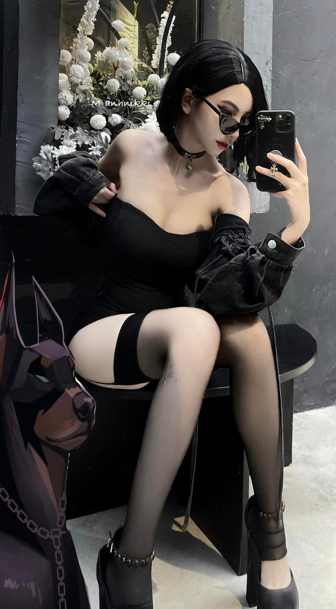 Bài đăng hóa thân thành nàng Viper nhận được rất nhiều lượt tương tác, Thậm chí, không chỉ fan nam mà hàng ngàn fan nữ cũng bị màn cosplay này thu hút